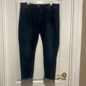 Thorn universal cropped jeans